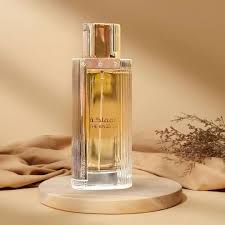 The Kingdom Eau De Parfum til Unisex i en elegant glassflaske med eksklusivt design.