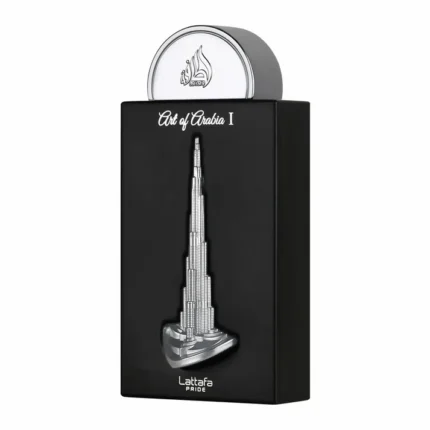 Art of Arabia I er en orientalsk krydret duft som fanger essensen av den eksotiske og fascinerende arabiske kulturen. Den åpner med en frisk kombinasjon av bergamot og mynte, som gir en energisk og vital start. I hjertet forenes de unike notene av sort te, ingefær og lavendel, noe som tilfører dybde og kompleksitet med en perfekt balanse mellom krydret og aromatisk. Duften avrundes med en varm og omsluttende base av ambroksan, labdanum og kanel, som etterlater et forførende og varig inntrykk. Duftnoter: Toppnoter: Bergamot, Mynte Hjertenoter: Sort te, Ingefær, Lavendel Bunnoter: Ambroksan, Labdanum, Kanel